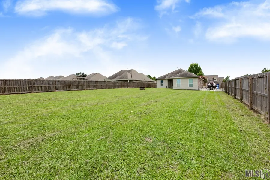 42258 Devall Rd, Prairieville, LA 70769 - #2