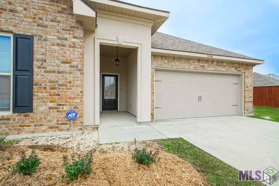 32463 Curtis Cove Ln, Denham Springs, LA 70706 - #3
