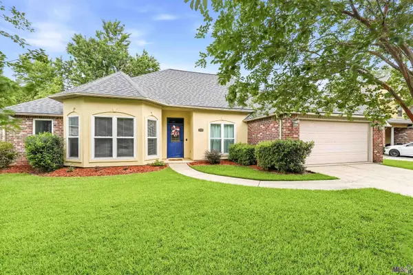 37076 Cobblestone Ave, Geismar, LA 70734