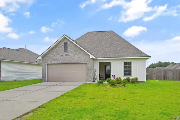 23395 Cinder Dr, Denham Springs, LA 70726