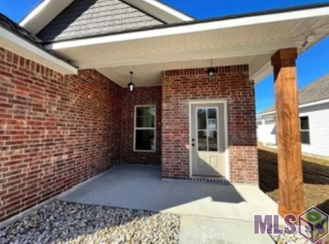 28335 Merrimack Dr, Denham Springs, LA 70726 - #2