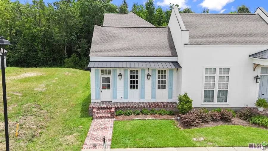 13201 Magnolia Square Dr, Central, LA 70818 - #2