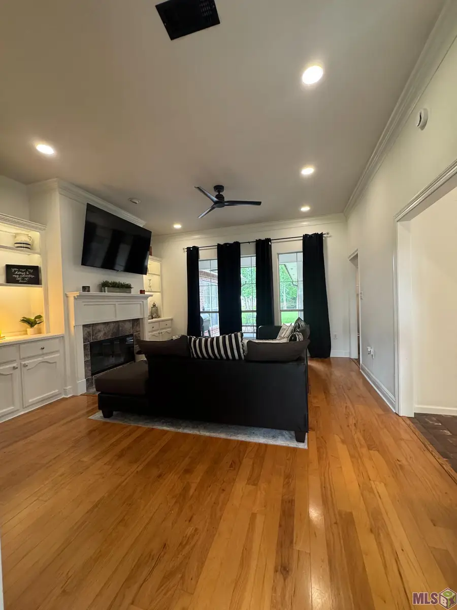 17086 Rennes Rd, Prairieville, LA 70769 - #2