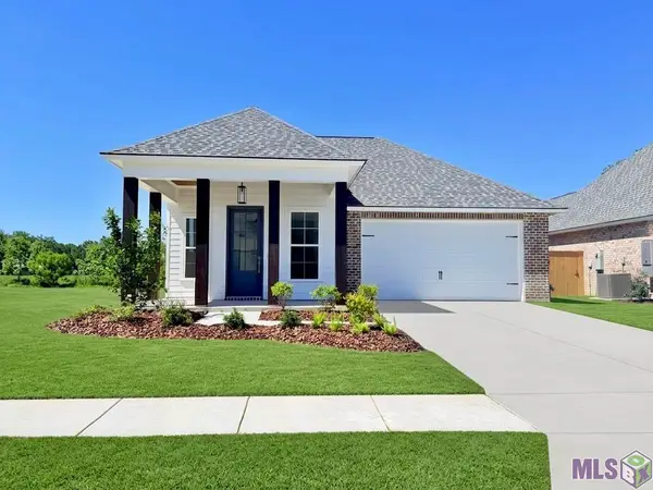 36176 Belle Parc Ave, Geismar, LA 70734