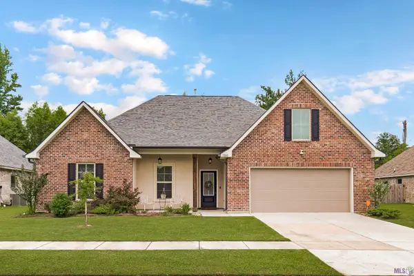 39240 Pelican Ln, Prairieville, LA 70769