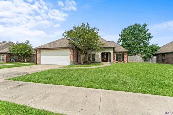 35671 Ridgeland Dr, Denham Springs, LA 70706