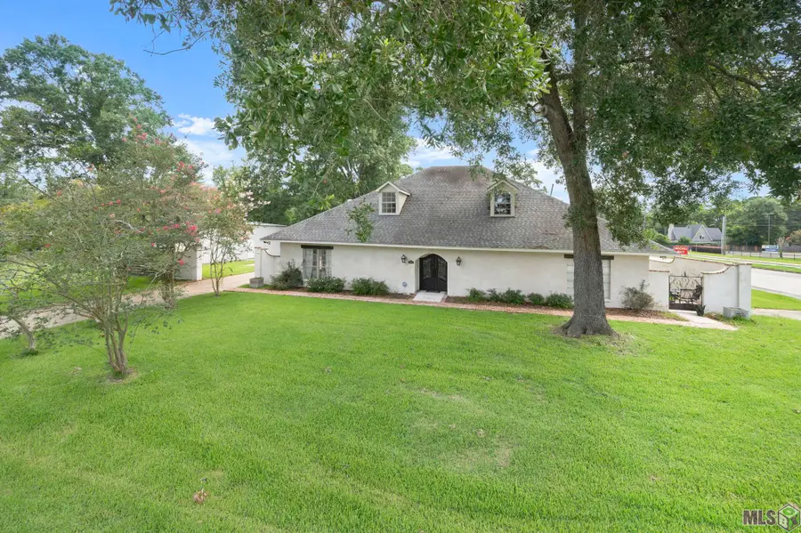 8851 Menlo Dr, Baton Rouge, LA 70808 - #2