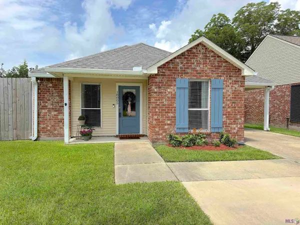 18005 Woodhaven Dr, Prairieville, LA 70769