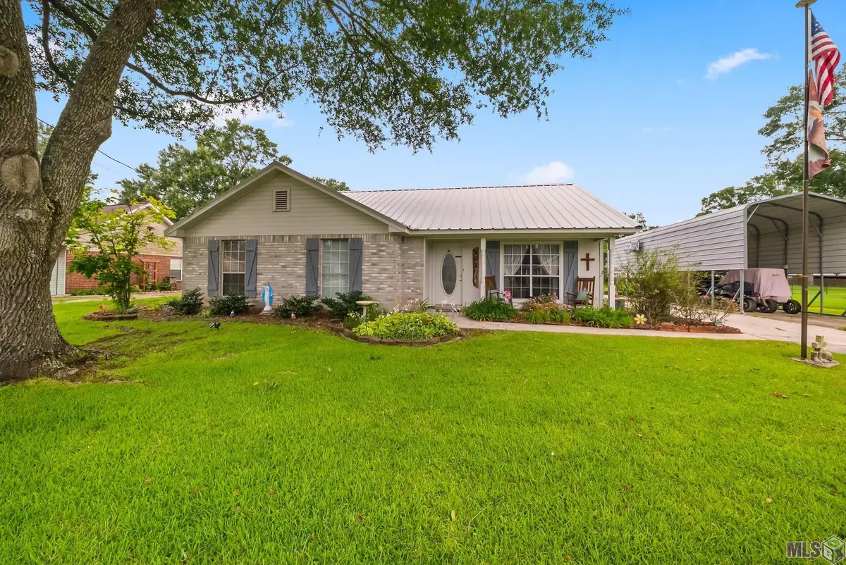 16263 N Galvez Ave, Prairieville, LA 70769 - #1