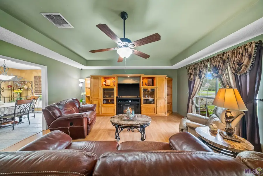 16263 N Galvez Ave, Prairieville, LA 70769 - #3