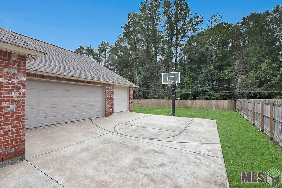 32550 Dwayne Dr, Walker, LA 70785 - #3