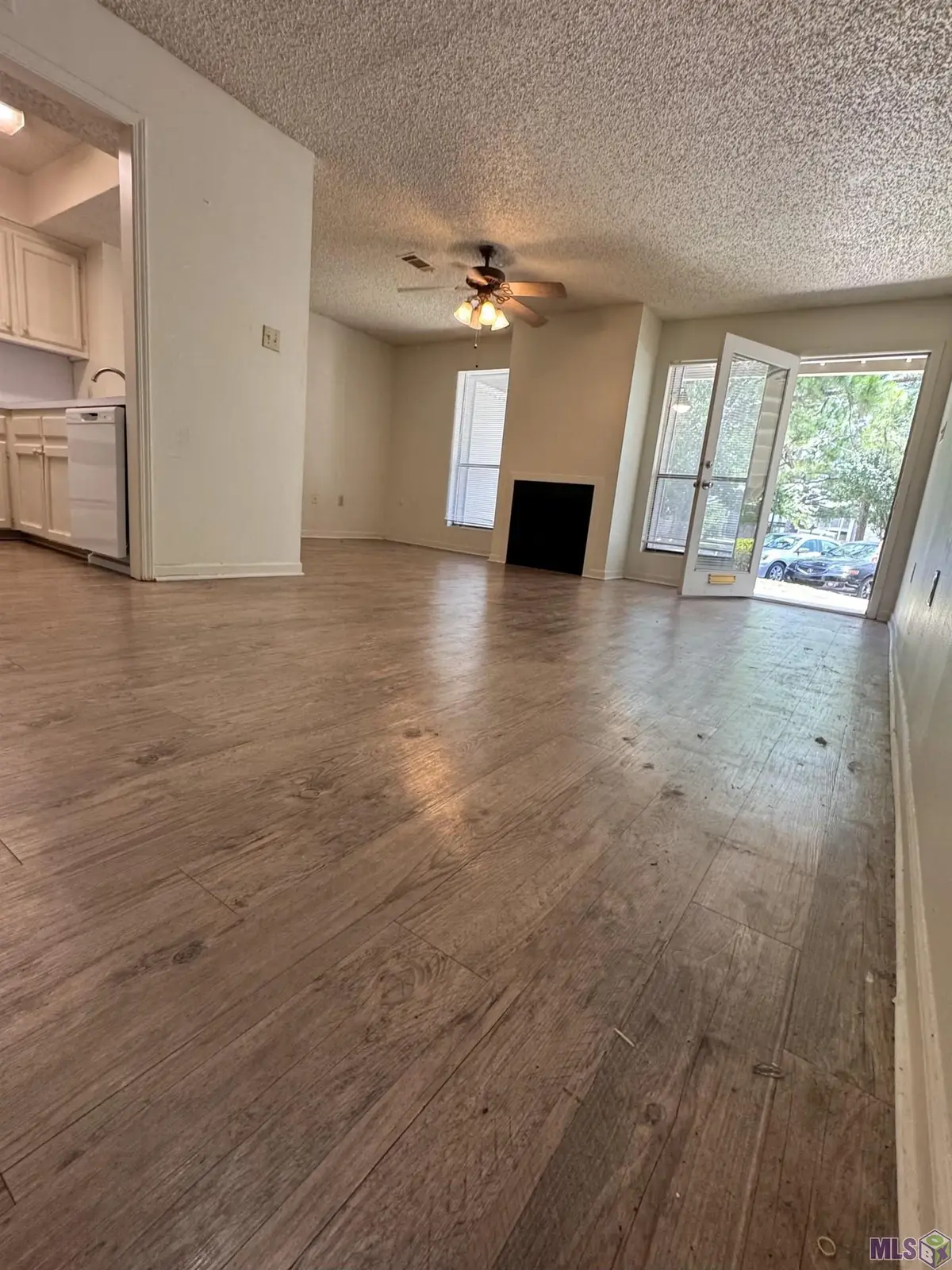 5101 Nicholson Dr #A15, Baton Rouge, LA 70820 - #1
