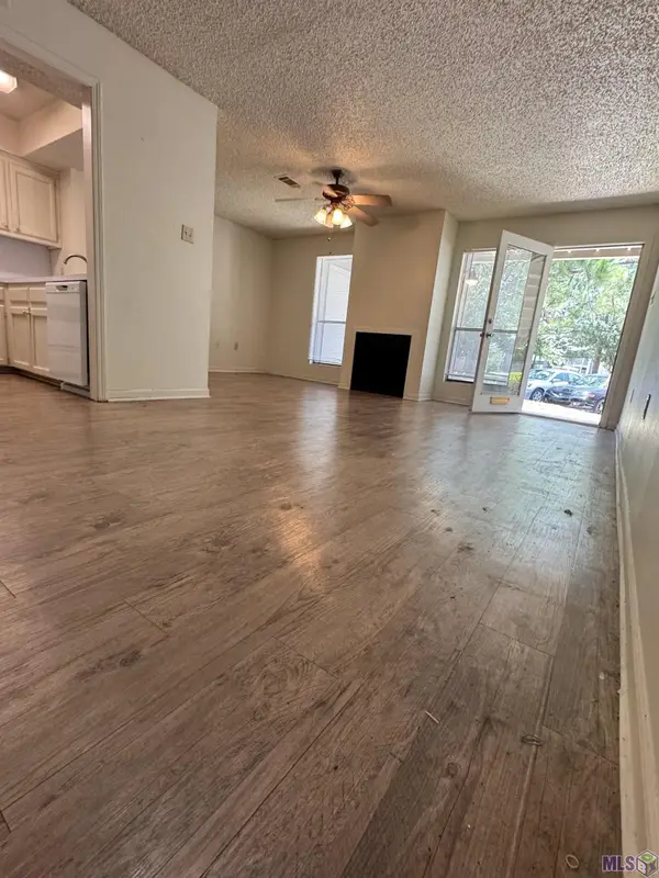 5101 Nicholson Dr #A15, Baton Rouge, LA 70820