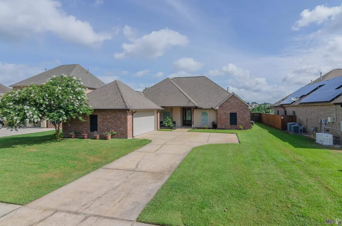 8669 Sandpiper, Denham Springs, LA 70706 - #1