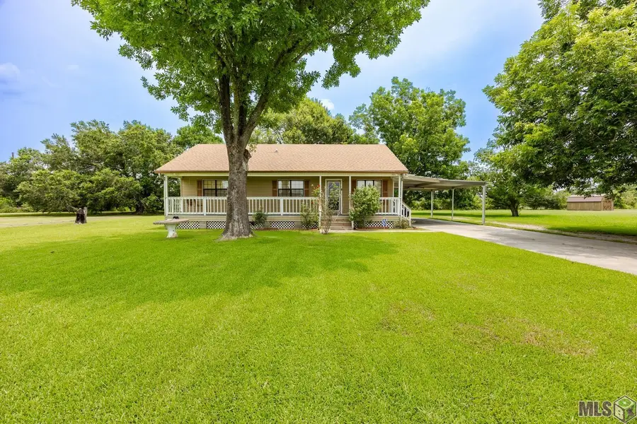 8274 Section Rd, Port Allen, LA 70767 - #3