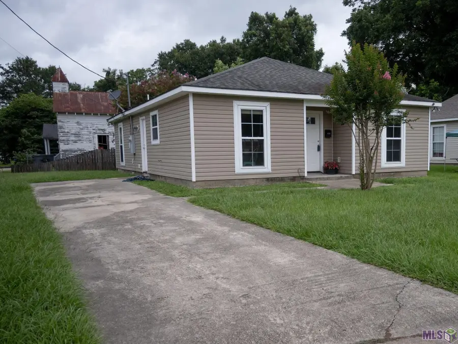 403 Railroad Ave, New Roads, LA 70760 - #2