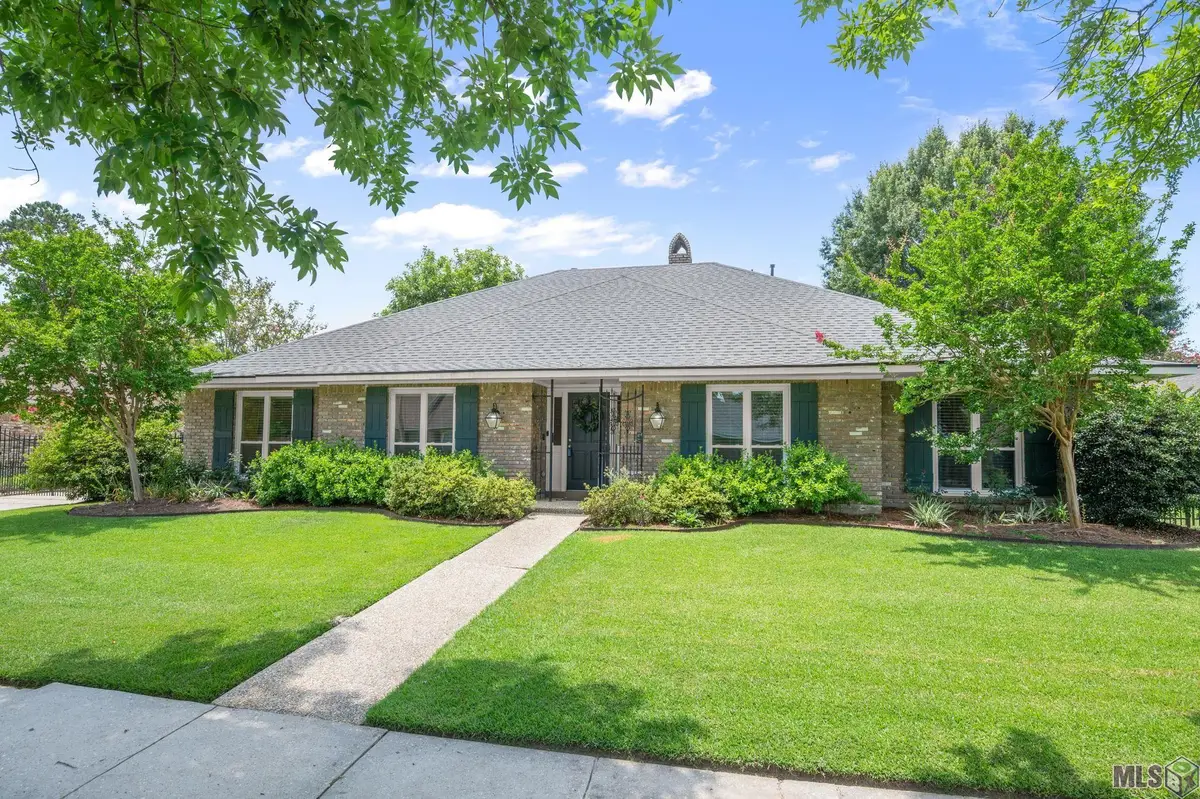 12352 Lake Labelle Cir, Baton Rouge, LA 70816 - #1
