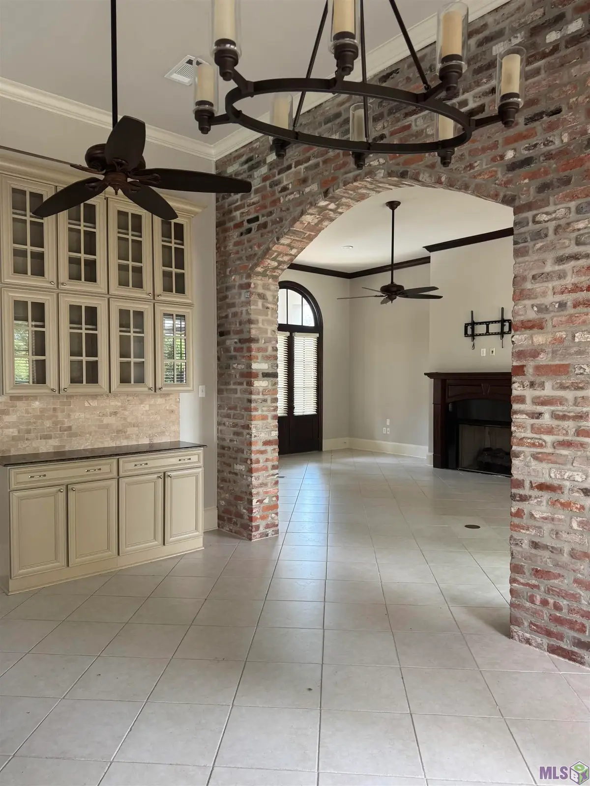 13712 Landmark Dr, Baton Rouge, LA 70810 - #1