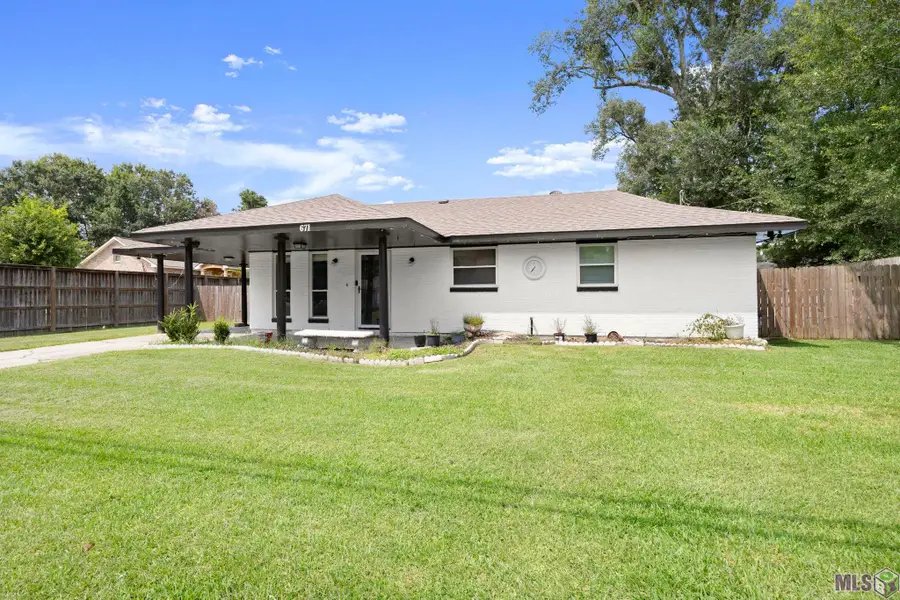 671 Jean St, Denham Springs, LA 70726 - #2