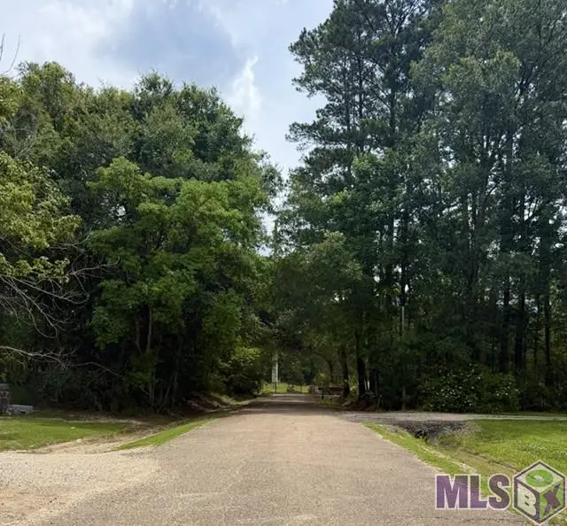 11402 Maxwell Dr, Walker, LA 70785 - #1