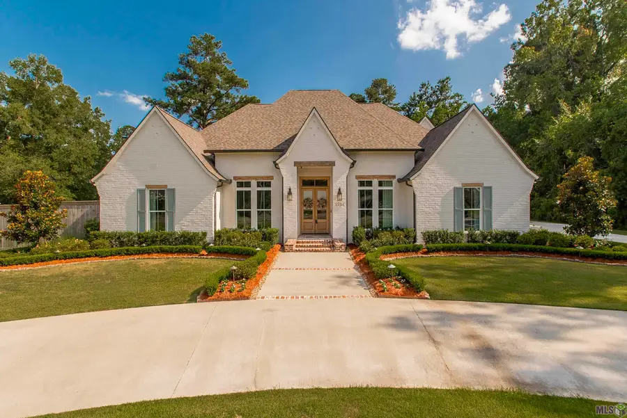 9984 Forrest Delatte Rd, Denham Springs, LA 70726 - #3