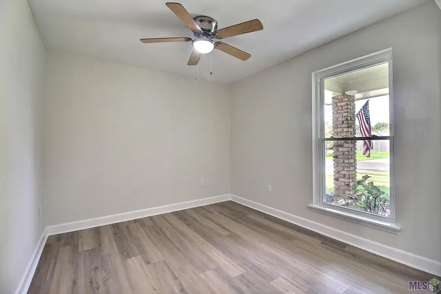 5029 Herridge Dr, Baton Rouge, LA 70817 - #3