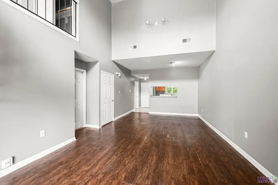 1724 S Brightside View Dr #D, Baton Rouge, LA 70820 - #2