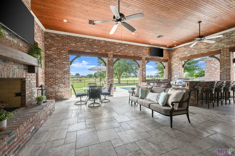 6045 Cypress Point Ln, Gonzales, LA 70737 - #2