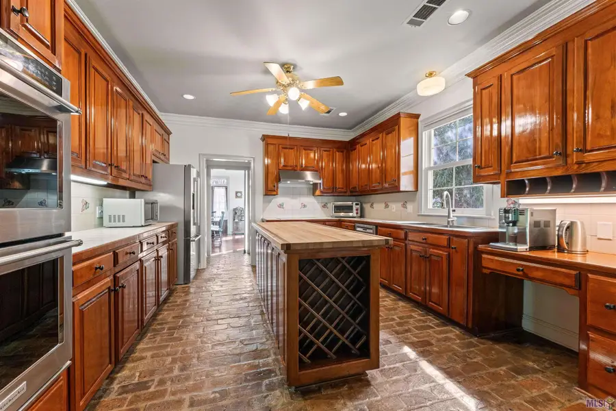 6832 S Woodgate Ct, Baton Rouge, LA 70808 - #3