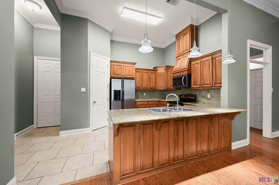 8418 Le Marie Ct, Denham Springs, LA 70706 - #2