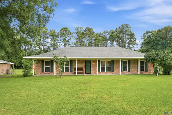 17222 Chickasaw Ave, Greenwell Springs, LA 70739