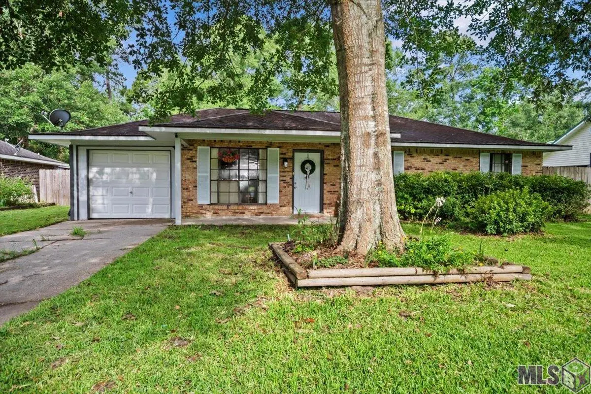 26811 Pen Dr, Walker, LA 70785 - #1