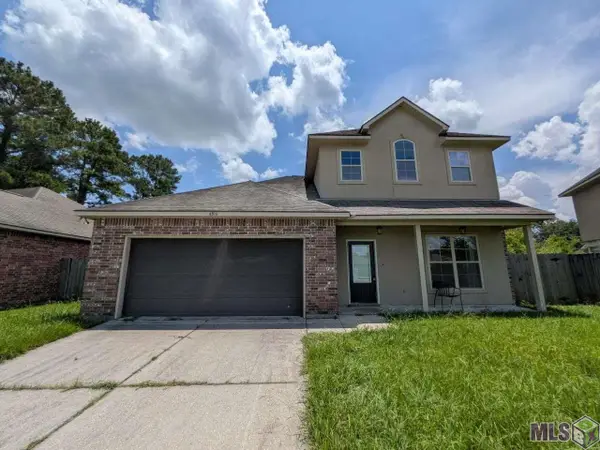 6916 Silver Springs Dr, Central, LA 70739