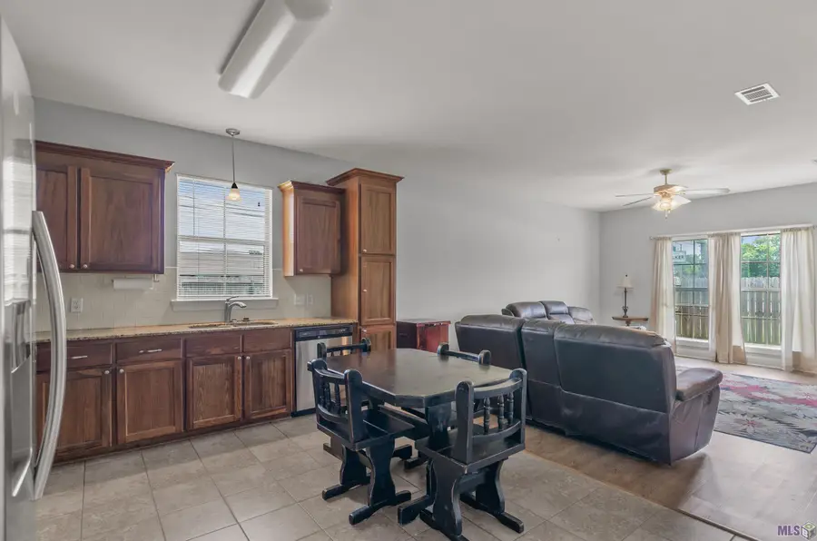 10664 Florida Blvd #1A, Walker, LA 70785 - #2