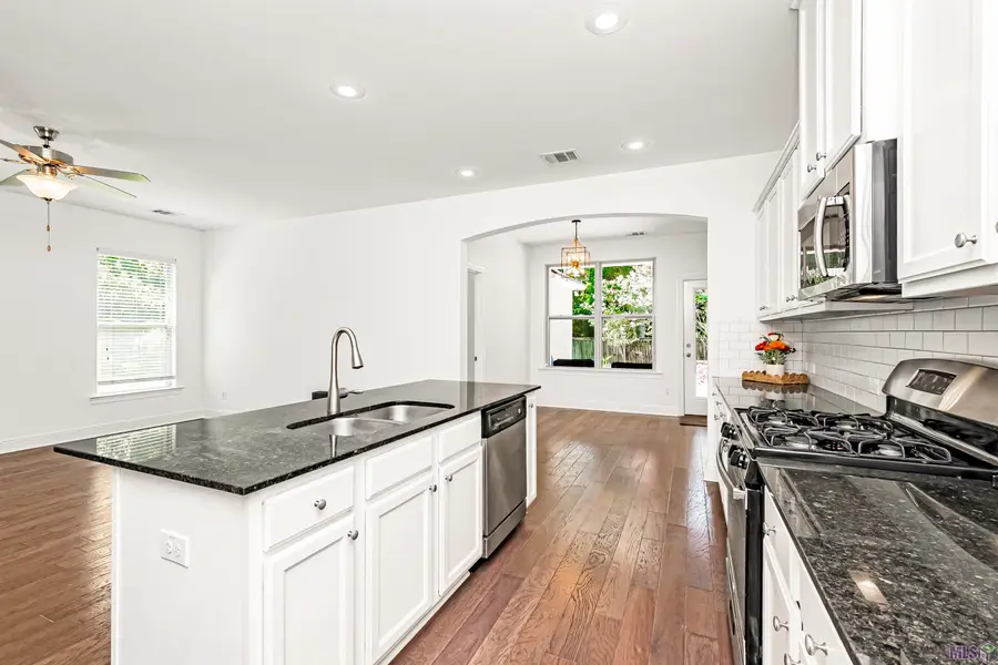 8174 Antebellum Ave, Baton Rouge, LA 70820 - #3