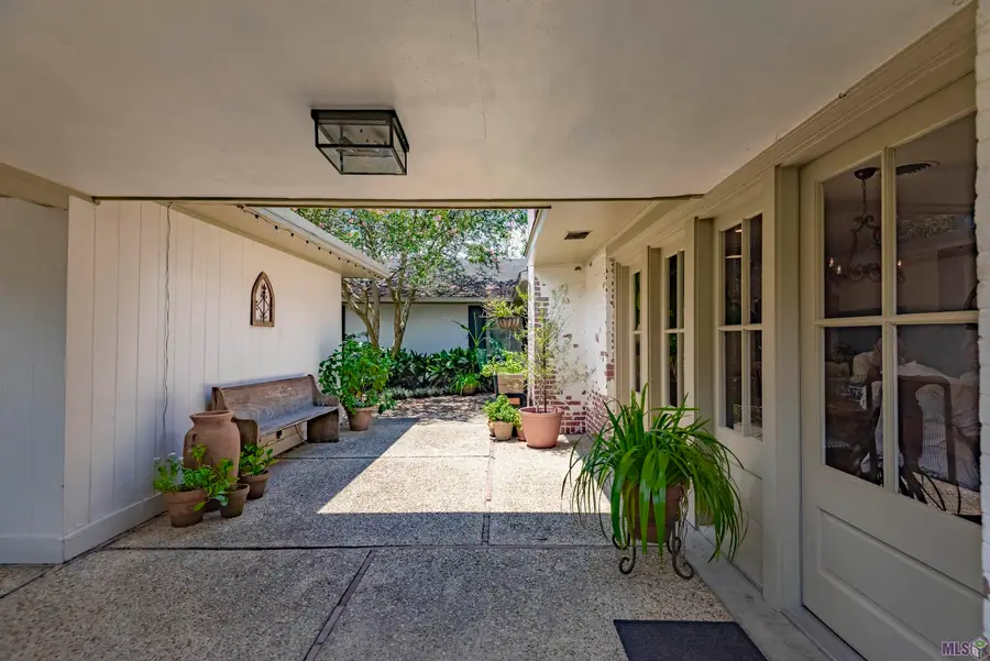 1284 Meadow Lea Dr, Baton Rouge, LA 70808 - #3