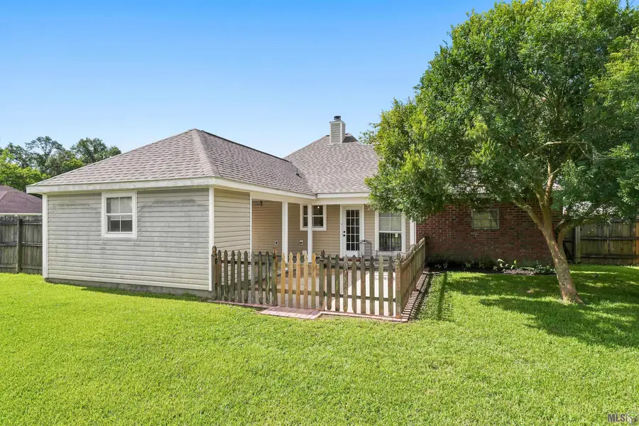43330 N Henderson Ave, Prairieville, LA 70769 - #2