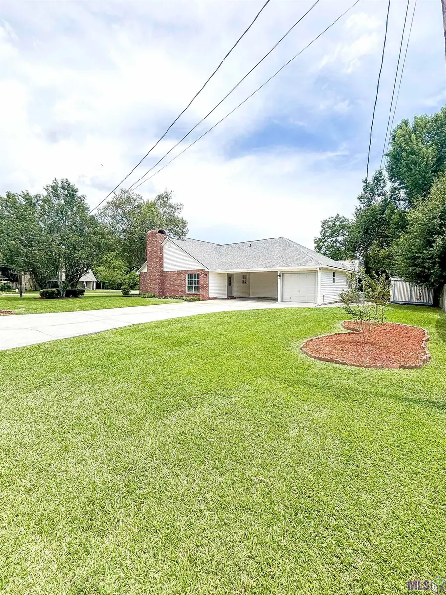 14095 Calice St, Gonzales, LA 70737 - #3