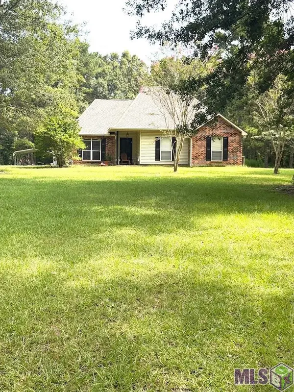24117 Boss Mcnabb Rd, Livingston, LA 70754
