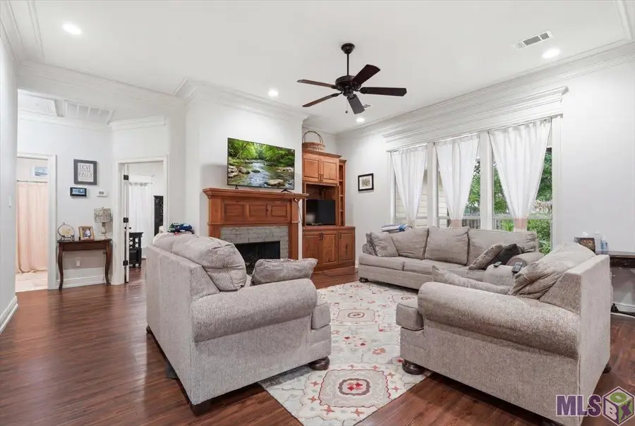 37321 Mill Park Ave, Gonzales, LA 70737 - #2
