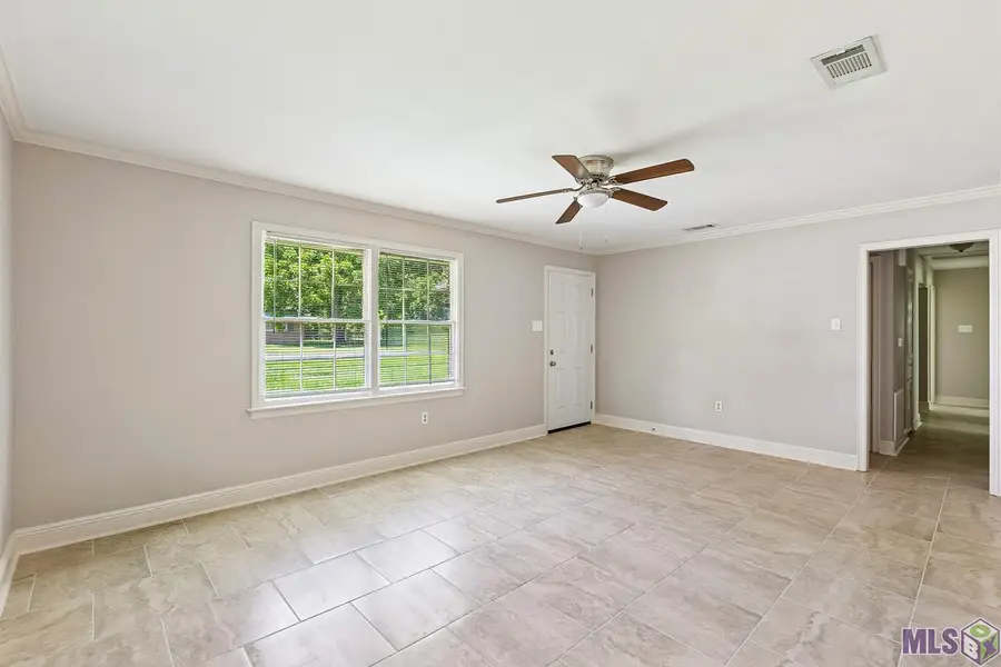 8977 Nolen Dr, Baton Rouge, LA 70810 - #3