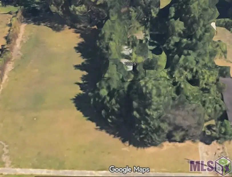 10225 Patricia Dr, Baton Rouge, LA 70816 - #2