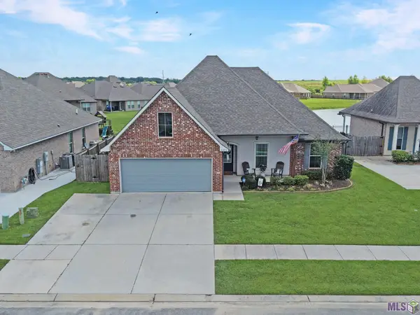 6272 Soaring Dr, Gonzales, LA 70737