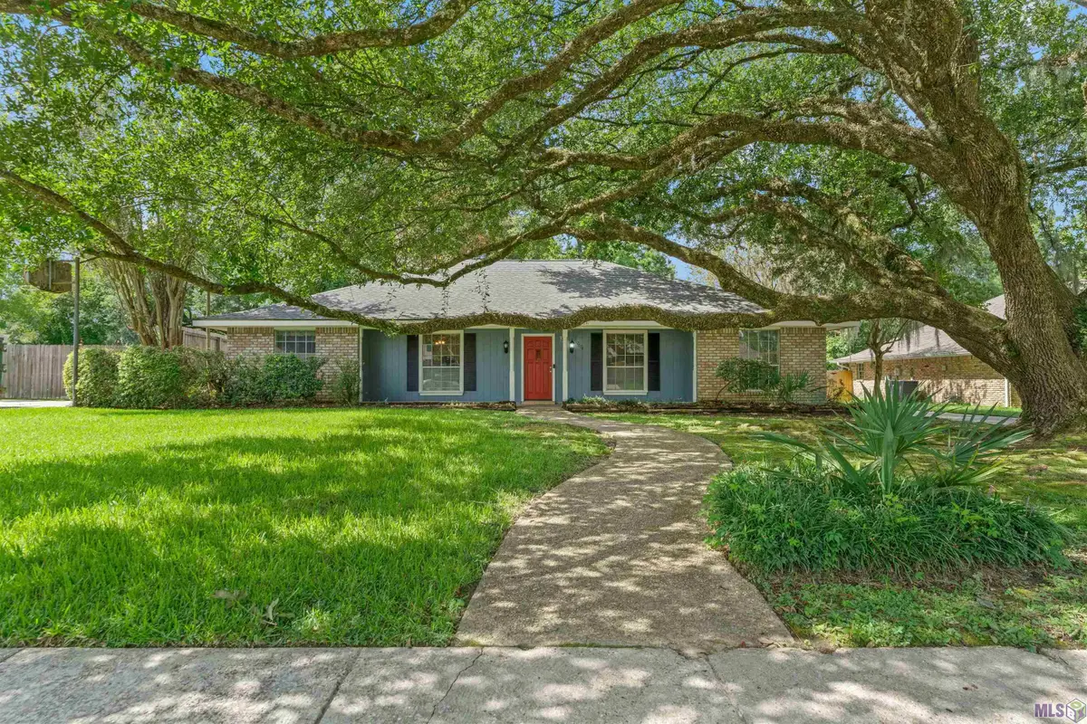 12674 S Highmeadow Ct, Baton Rouge, LA 70816 - #1