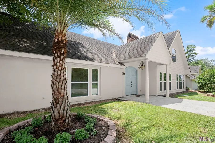 26000 Plantation Ave, Denham Springs, LA 70726 - #2