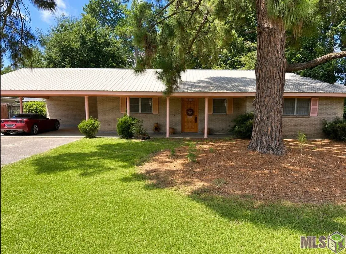 1104 Maginnis St, Donaldsonville, LA 70346 - #1