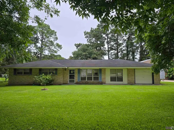 58655 Belleview Rd, Plaquemine, LA 70764