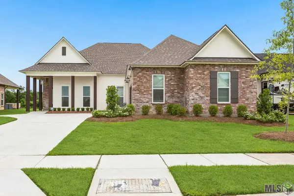 9934 Oak Colony Dr, Baton Rouge, LA 70817