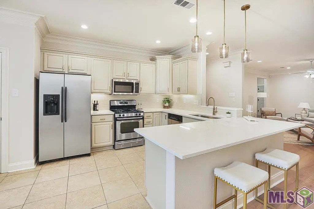 18639 Perkins Rd #18, Prairieville, LA 70769 - #1