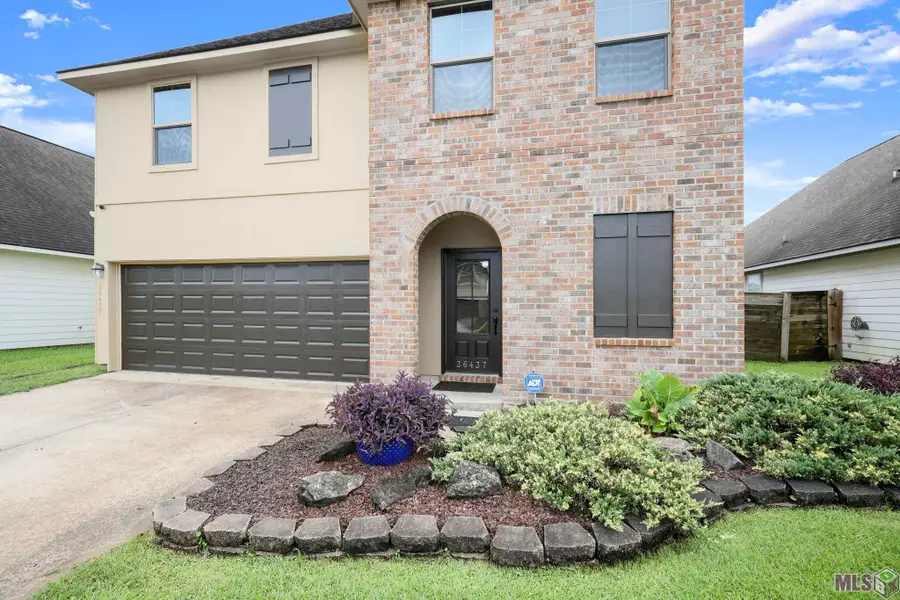 36437 Dutchtown Gardens Ave, Geismar, LA 70734 - #2